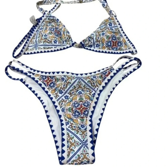 NWT BIKINX Matching Top and Bottom Bikini Set Blue Paisley Print Size Large - Picture 1 of 6